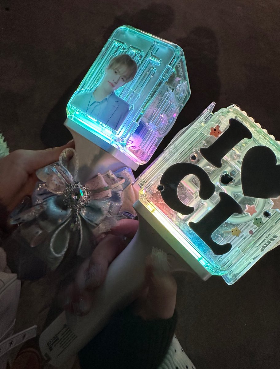 BBOSSALCHIP's tweet image. ♡ 드림쇼 오사카 최고였다 ♡