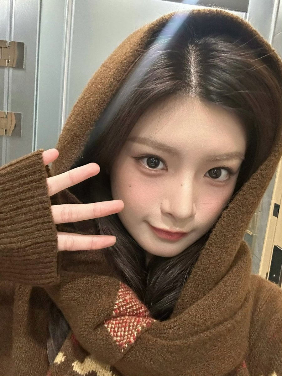 YIREN UPDATES tweet media