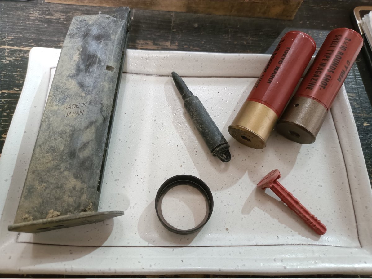 本日までに発見された落とし物です。
・マルイSIG p226ガスマガジン
・ショットシェル(マルイ1 CYMA1)
・レンズカバー　T1系
・マズルキャップ
・CAT アジャストツール？
心当たりのある方はDM・HPからのメールにてご連絡ください。