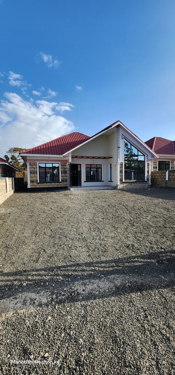 manoting9's tweet image. 3 BR all ensuite 

📍Matasia Ngong
In a gated community 
Ready title deed 
On sale ksh 7.5M

Cash or Mortgage Accepted 
📞0721 594 567 #Manoti #realtor #house #onsale #realestate #fyp #homesforsale #inkarealtors