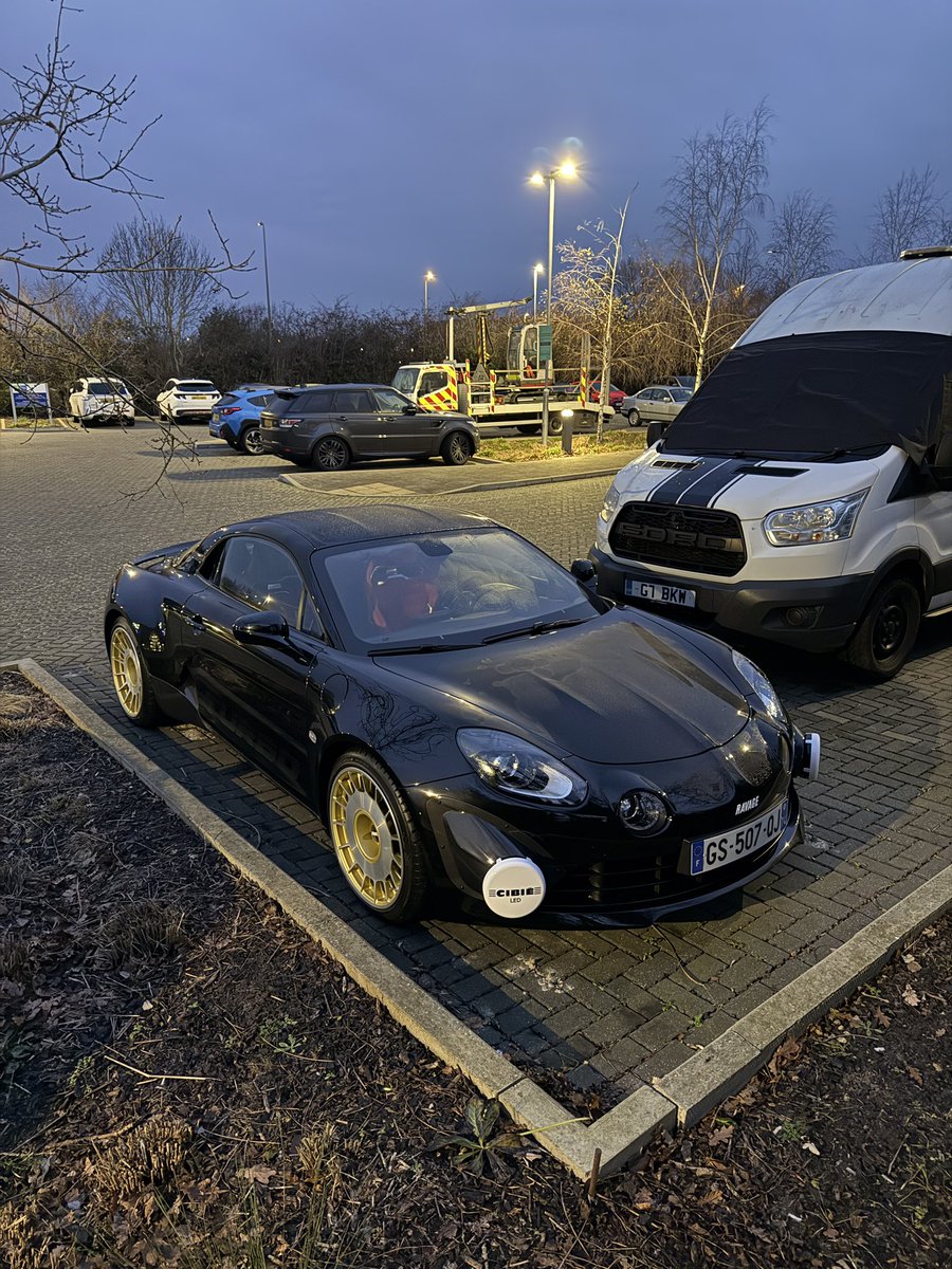 Oli Hughes tweet media