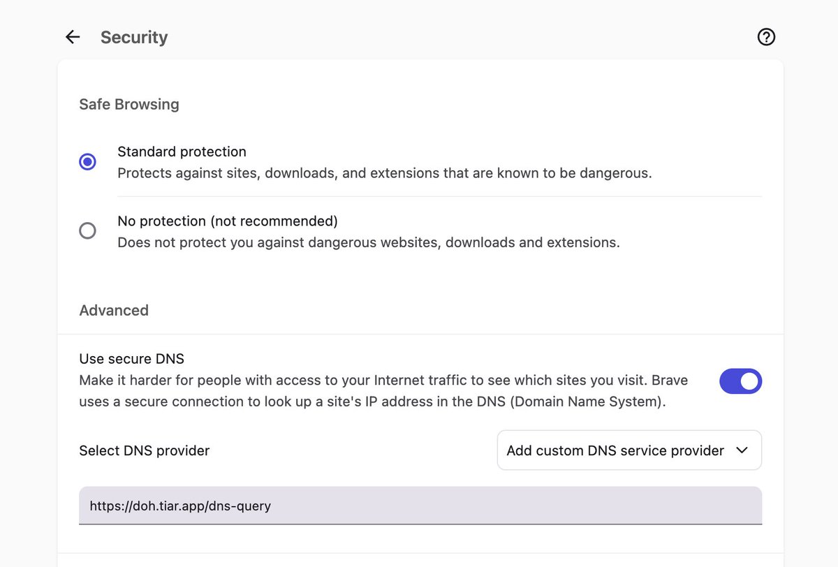 Tidak pakai VPN pun bisa, lewat custom DNS. Ini versi lokal terpercaya, aman. Bisa diset di browser: tiar.app