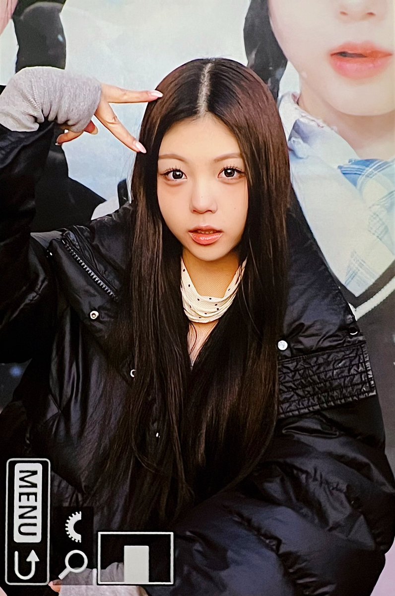 리파 tweet media