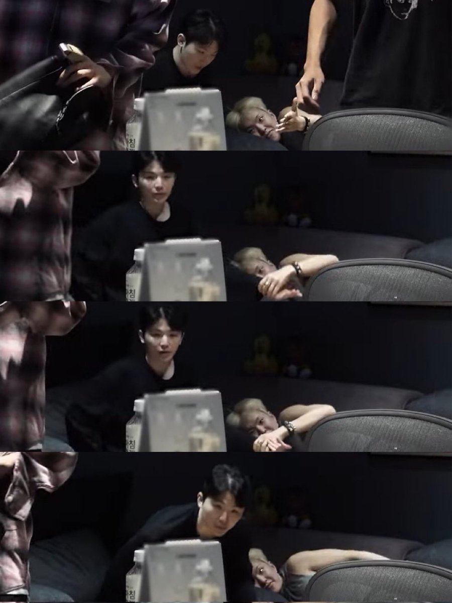 leleuji's tweet image. it hurts