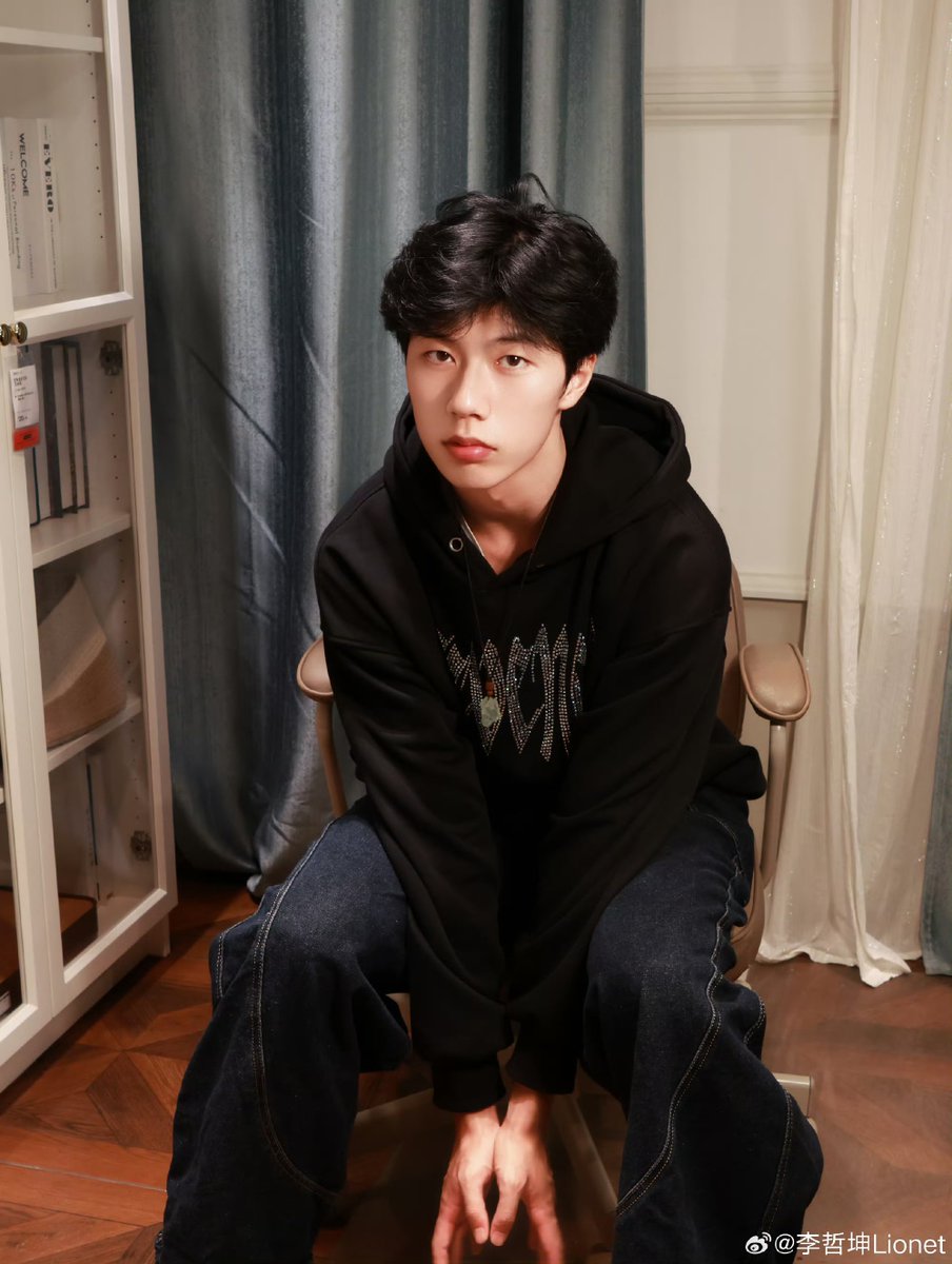 포즈가 무슨 성가신여자아이코어