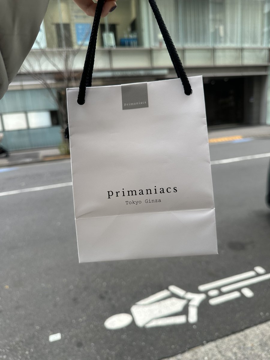 며 tweet media