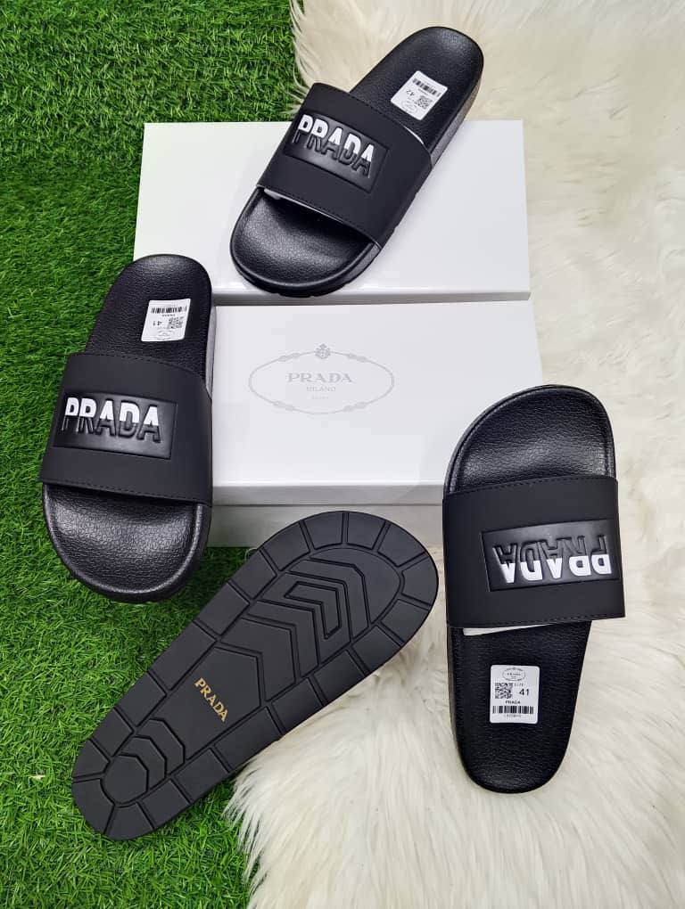 PreshiousChild's tweet image. Men slides ..... 25k each 

#BehindTheScenes #menslides #IranRevolution2026 #AFCON2025 #StarAcademyLeLive