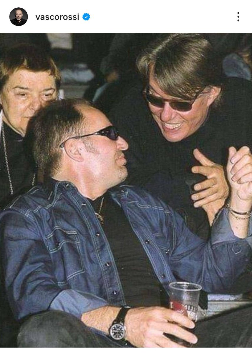 luca_carioli's tweet photo. Vasco Rossi e Fabrizio De Andrè.
#Blasco #Faber #11gennaio
#VivaFaber ❤️ https://t.co/CtuyMlRFq3