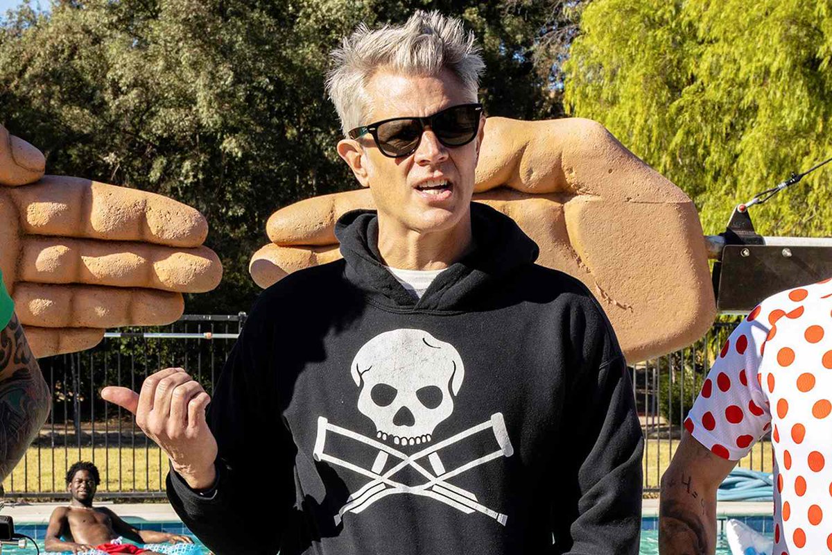 The_Ent_Factor's tweet image. Johnny Knoxville reveals new JACKASS movie set for 2026

entertainment-factor.blogspot.com/2026/01/johnny…

#news #movies #jackass #jackass5 #johnnyknoxville