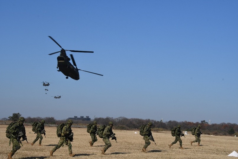 日本陸軍降下外被（実物) 大日本帝国陸軍🎌九八式雨外被をレスキューした✨昭和18年製本廠検定