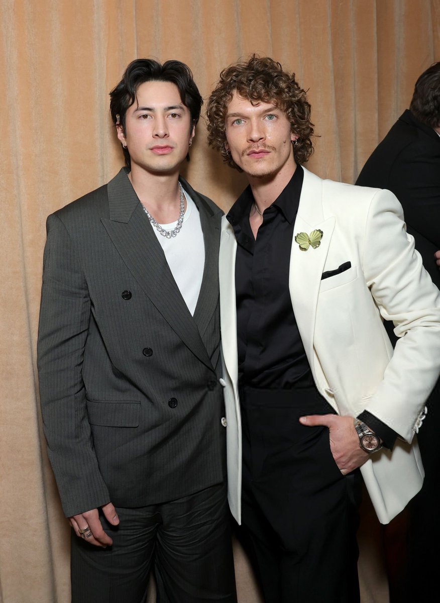 hudsonwupdates's tweet image. Hudson Williams and Connor Storrie at the Vanity Fair x Amazon MGM Studios Awards Season Party