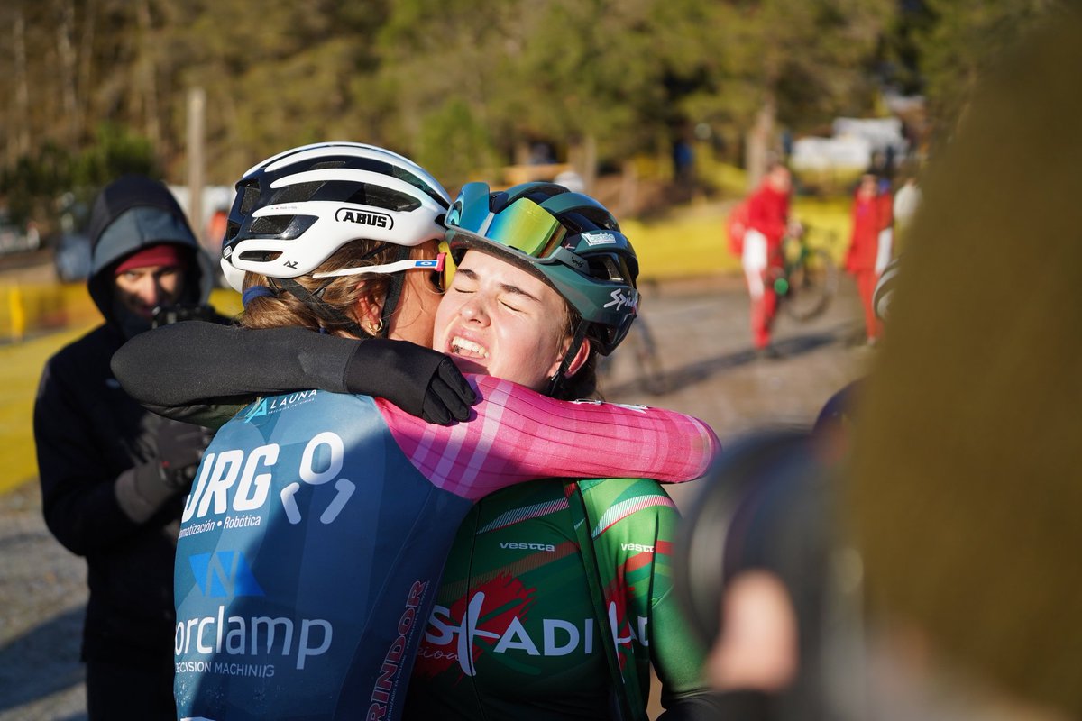 Real Federación Española de Ciclismo tweet media
