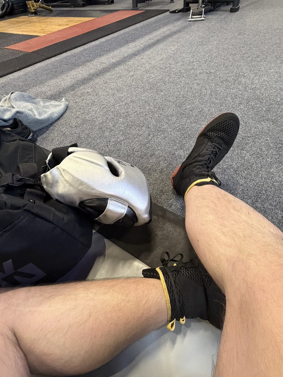 KinkyLadPro tweet media