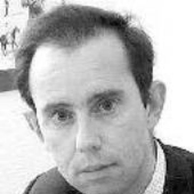 En mi artículo de opinión:”…desde hace unos años, se está empezando a reconocer el papel de los movimientos sociales ( sindicatos y asociaciones) junto con ejemplos individuales, como fue el caso de Manuel Vital ( del que no se puede obviar que era militante de CCOO y del PSUC)