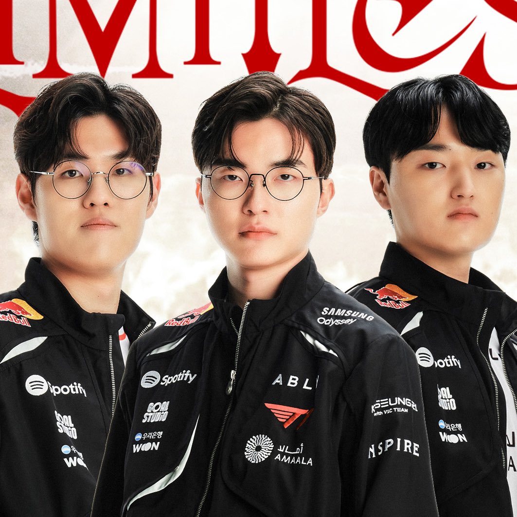 whoever styled faker’s hair deserves a raise. please keep giving us faker’s forehead