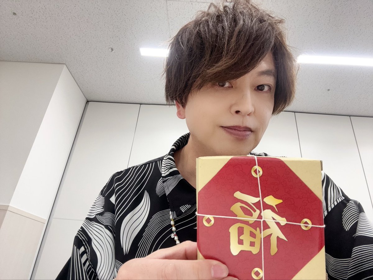 mdrkw_hikaru's tweet image. アークナイツフェス2日目、無事終了しました！
ドクターの皆んな、ちゃんと自分の足腰労わってあげてね(笑)。
あ！レポーターのお2人を信じてメロンパンのようなものとスープを頂きました♪ どちらも想像以上に美味しかったです💕
また来年(＾▽︎＾)ノ
#アークナイツフェス2026