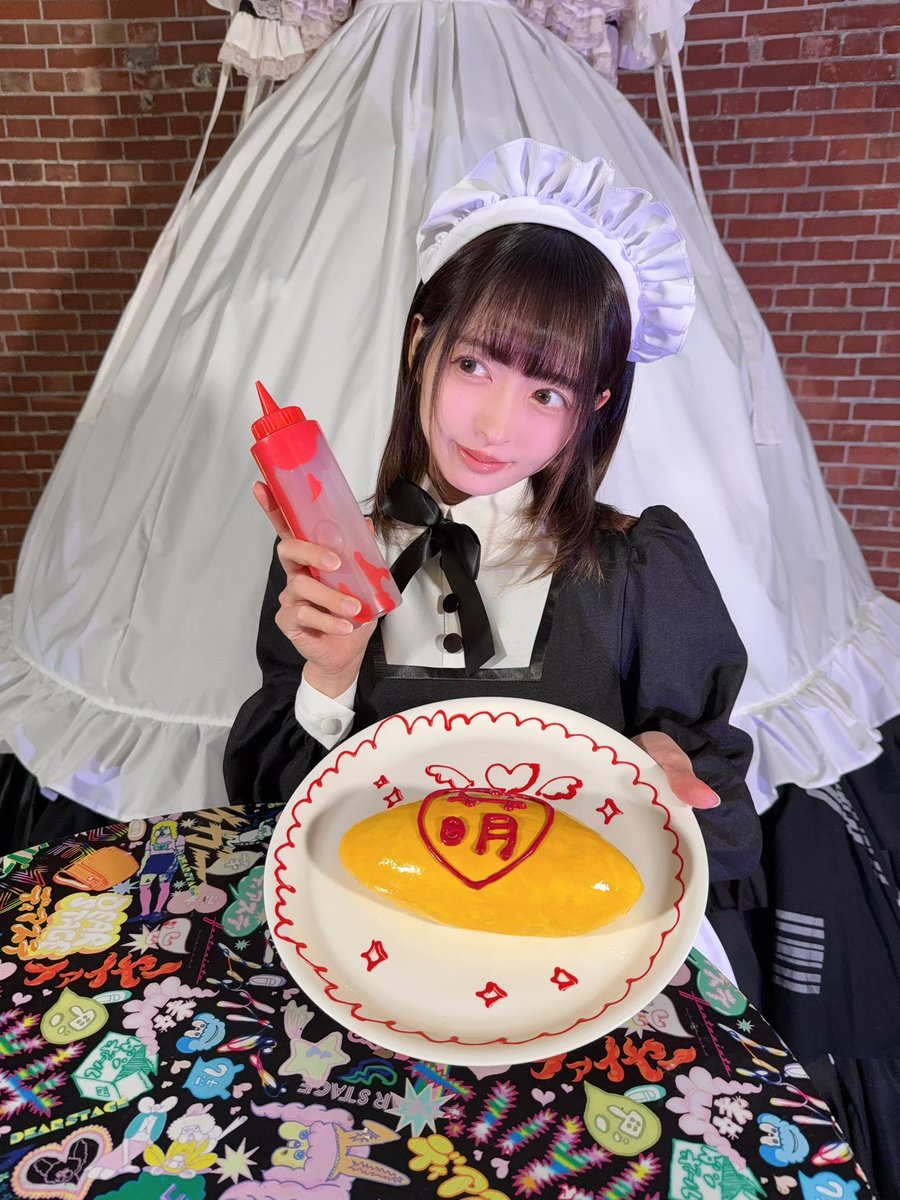 _omochihappy's tweet photo. #でんぱエンディング一年祭 特典会で参加させていただきました♡エンディングからもう1年、、わたしもこのお祭りに来られてよかったです 久しぶりに会えてうれしかったよ

最近はアイドルも萌えも跡形もなく穏やかに生きています 寂しいけど
みんなと秋葉原が覚えててくれるならよきかなと思いました https://t.co/uyUlvaQNAF
