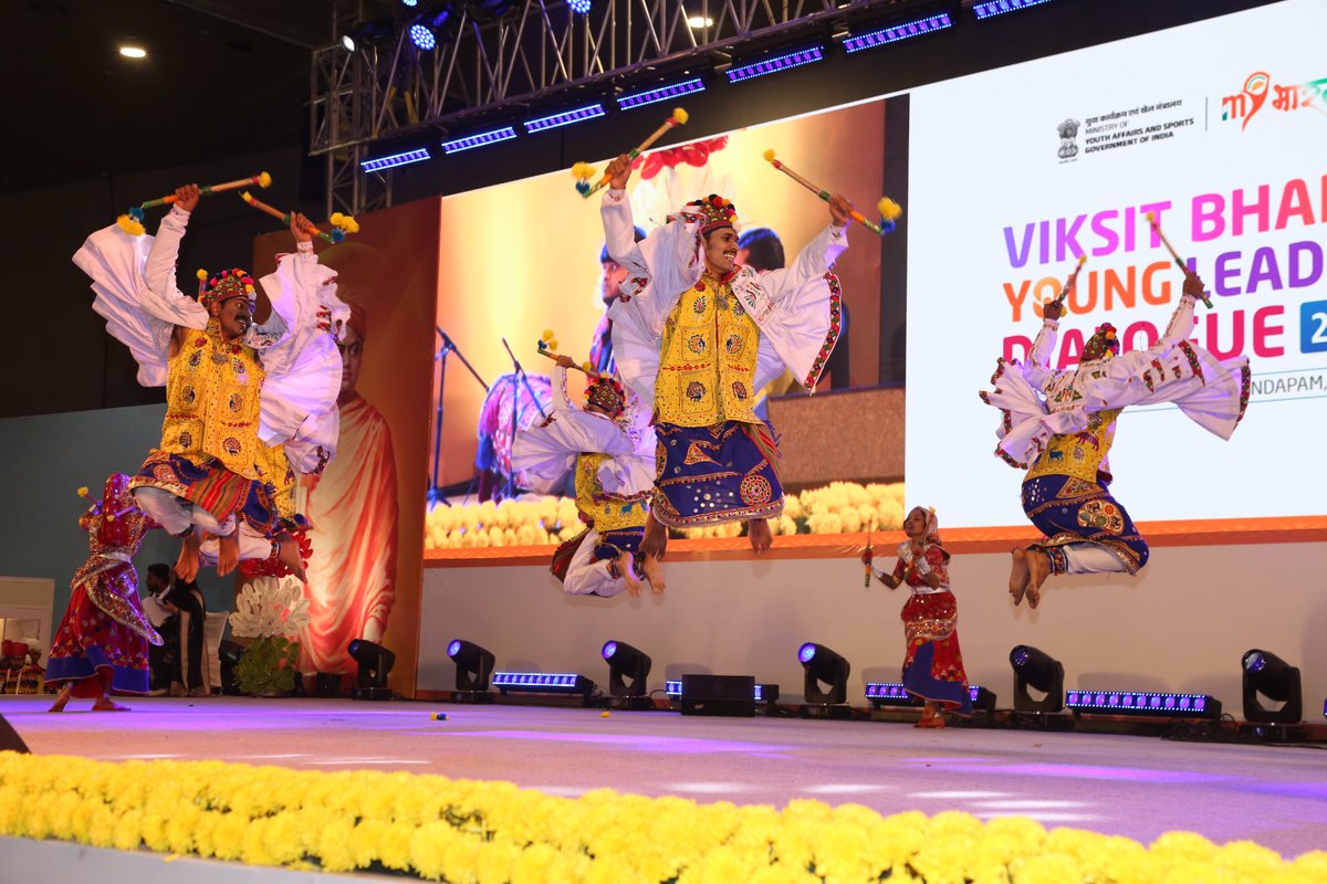 The Colours of Viksit Bharat came alive through India’s rich cultural heritage and Yuva Shakti, in the esteemed presence of Hon’ble Union Minister for Youth Affairs and Sports, Dr. Mansukh Mandaviya, Hon’ble Minister of State for Youth Affairs and Sports, Smt. Raksha Khadse, and