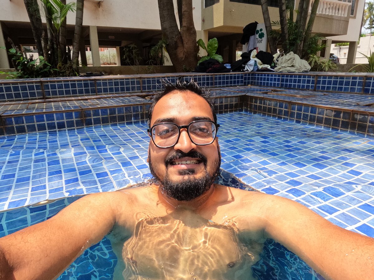 rgsanjay1's tweet photo. こんにちは、友達
みんな元気？😅#rgsanjay #豊臣兄弟 #FreenBecky #lifestyle #beachcottagelife #mumbailife #holla #SundayFunday https://t.co/7n4JdUAa9U