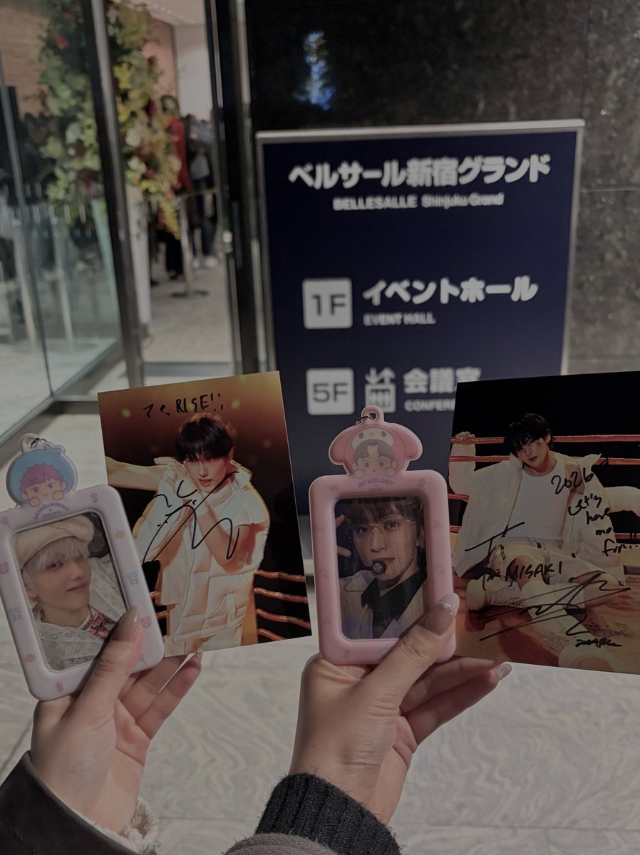 rilooo219's tweet photo. 💖😸💖😸😭🐹❕💖
まさかの髪の毛切ったこと気づいてるちーやばすぎて苦しい https://t.co/Npu30pQuEu