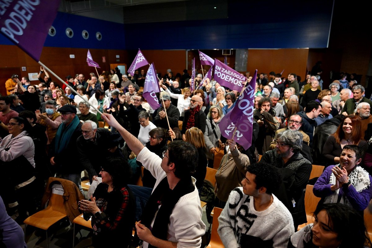 Podemos tweet media