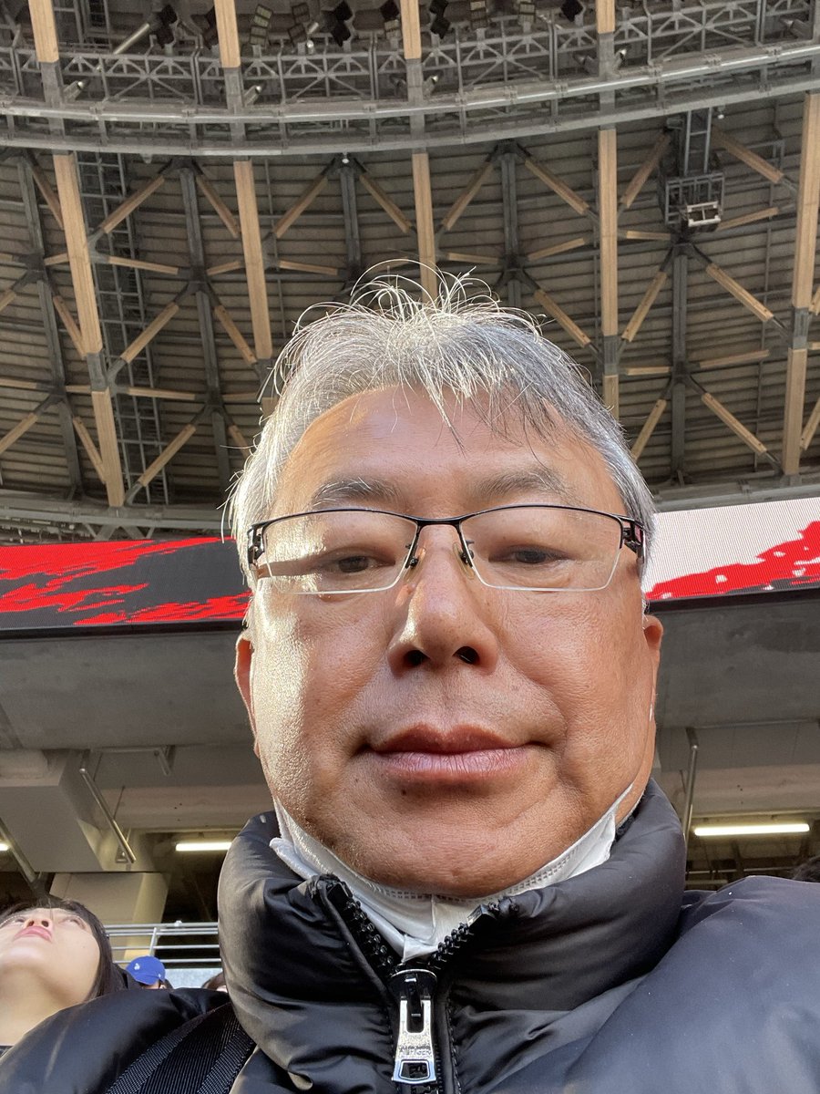 kumada88's tweet photo. 明治ラグビー🏉優勝おめでとう。
やりました。守り接点素晴らしい👍
こんなひたむきな明治ラグビーは見た事ない。南アフリカのラグビーのようでした。
良い日でした。乾杯🍻 https://t.co/spmCQcq1lx
