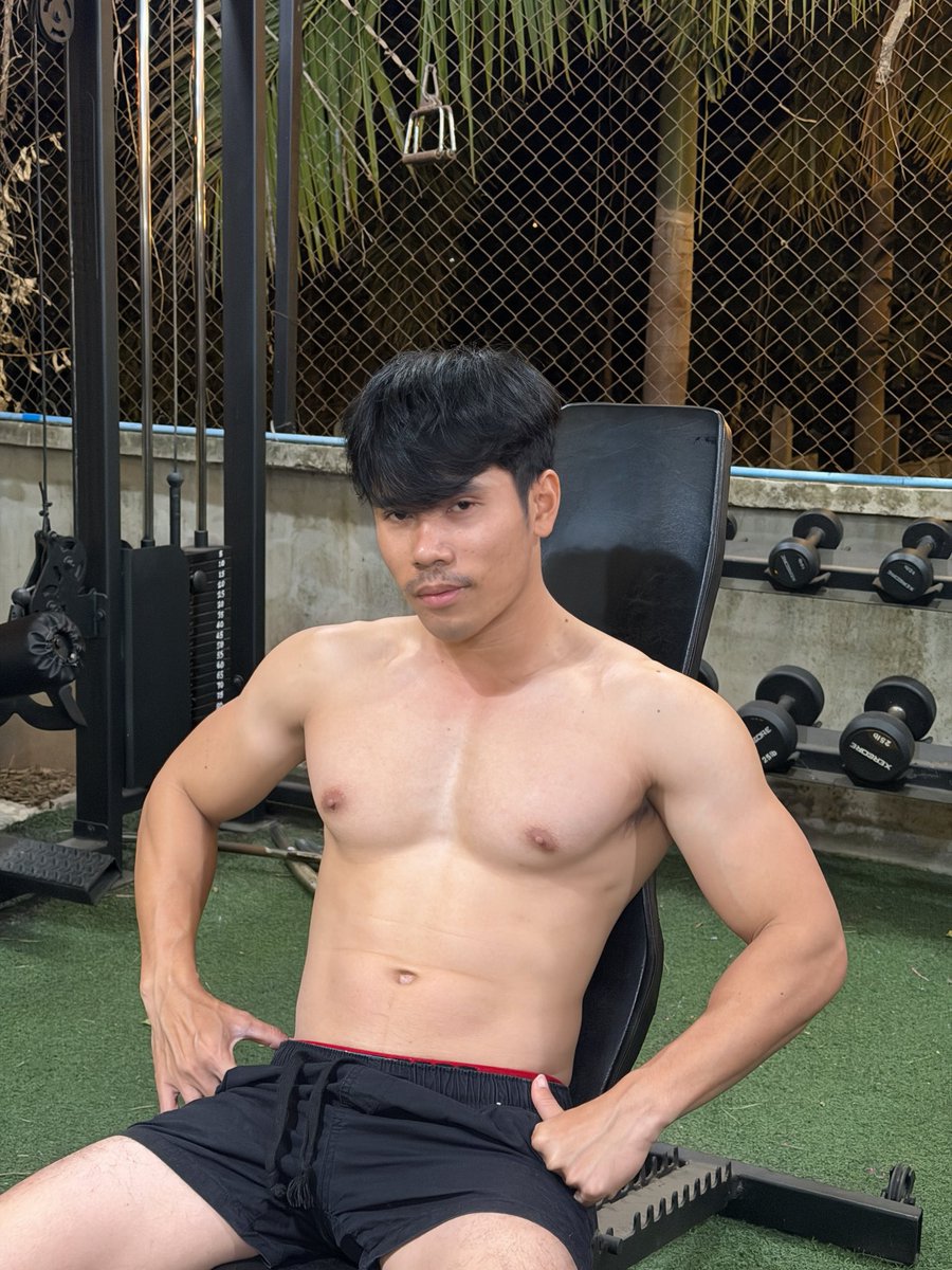 คุณมอสครับ tweet media