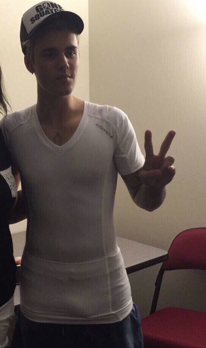 shitposter tweet media