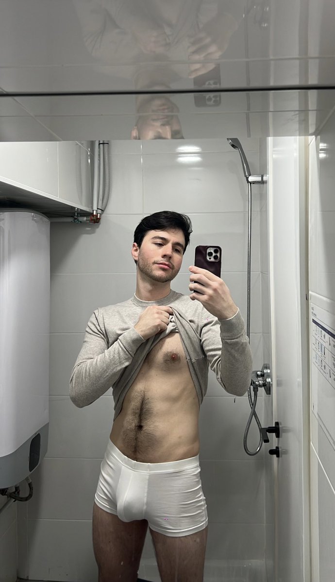 bhssn7's tweet image. unas vacaciones pa cuando