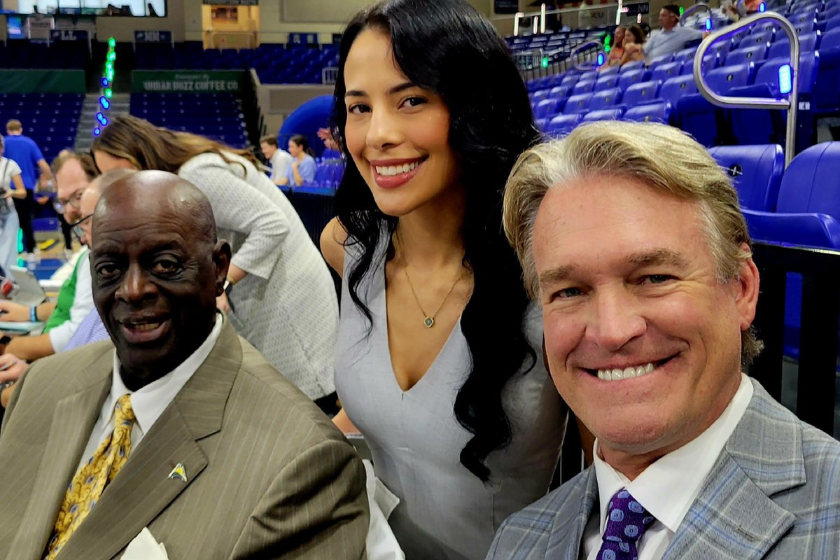 TOM JAMES! tweet media