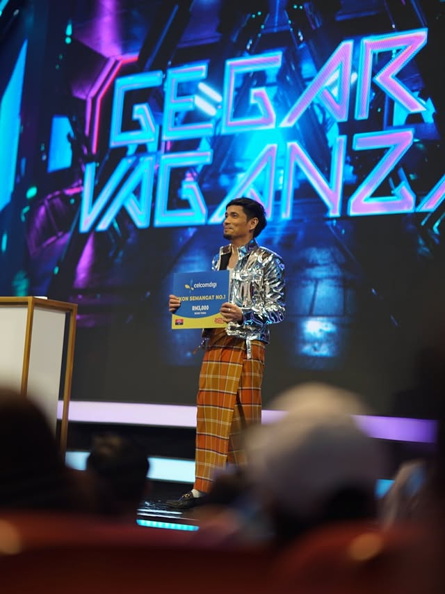 Ayarina Nasrina Harina (Ecah) tweet media