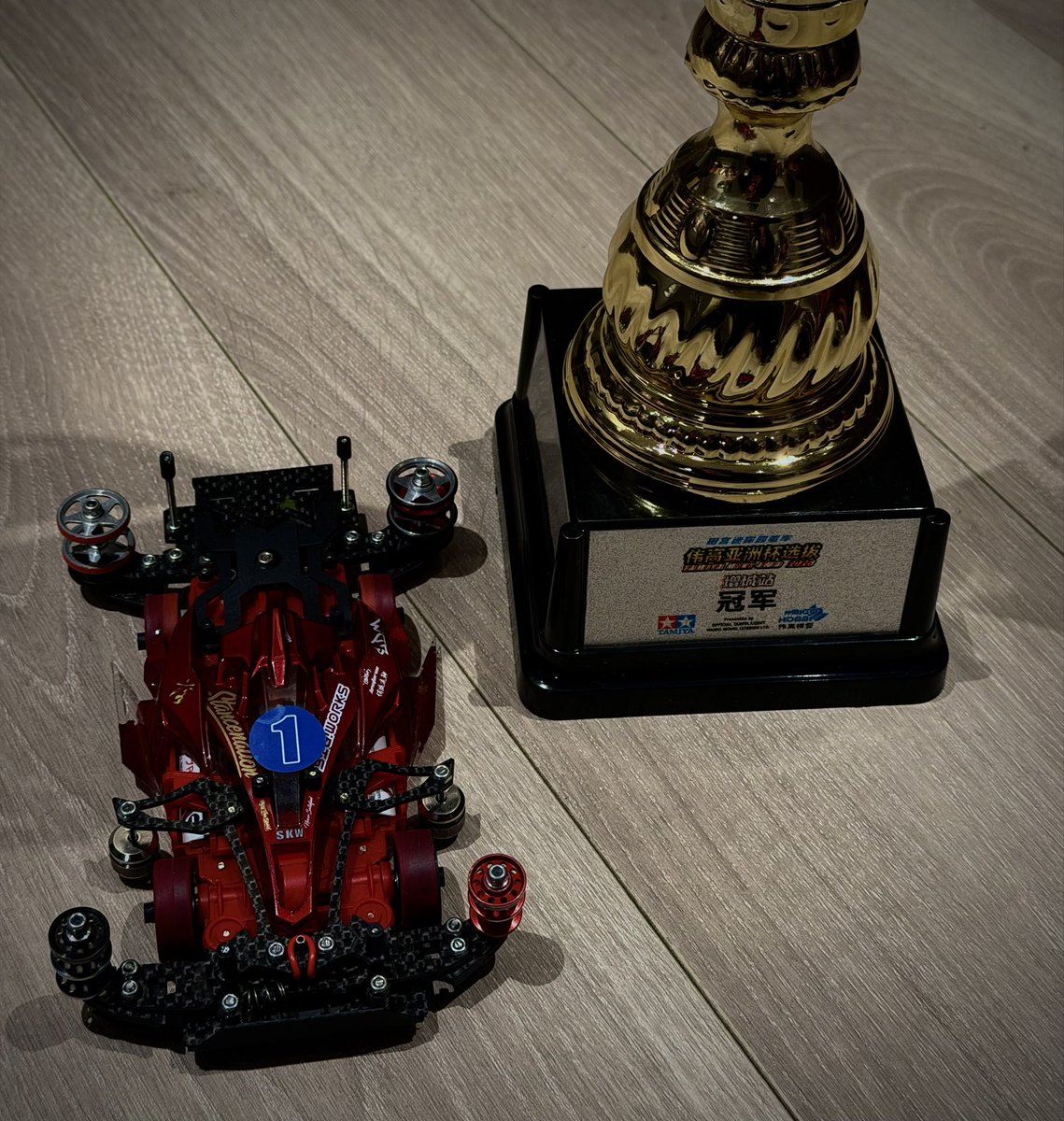 LHey🇨🇳 tweet media