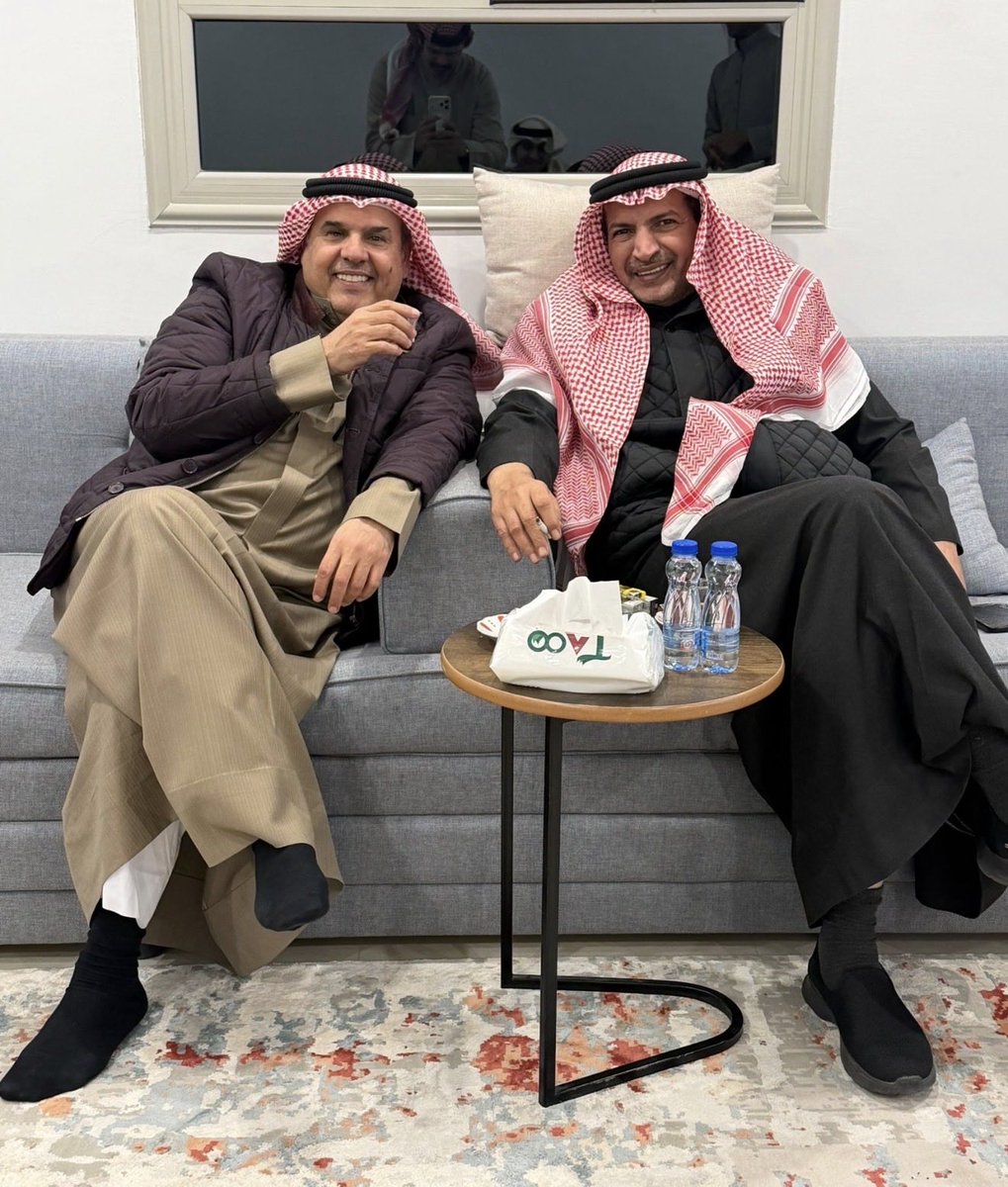 batel2214's tweet photo. باقة شكر 💐
الى رئيس جهاز كرة القدم : اصبيح العدواني 
ونائبه ؛ سالم ناصر المطيري 

لإعادة الروح لفريق نادي النصر وبث المعنويه في نفوس الاعبين وانتصارات متتاليه بإذن الله https://t.co/SqvYEXwgvj