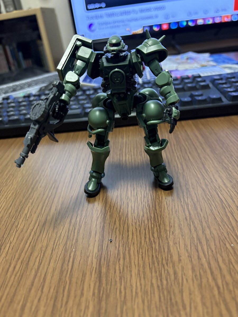 blackcandy1223's tweet photo. お久しぶりです、私です。
ガンプラ作ってました。
ザクです。 https://t.co/xBLcvuKx1w