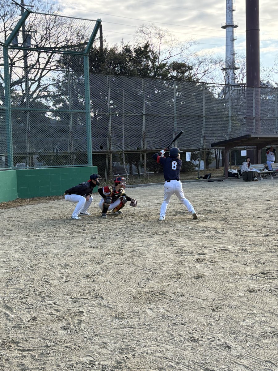 re_b_c's tweet photo. 2026.1.10 vs Wais様

今年の活動がスタートしました✨
いきなり試合でしたが、結果は敗戦…
今日の反省点を活かして、なんとか次戦勝利したいです！
Wais様、対戦ありがとうございました！

#愛知草野球 #名古屋草野球
#草野球チーム #軟式野球
#新メンバー募集 #対戦相手募集 https://t.co/Rs2slRfJp0