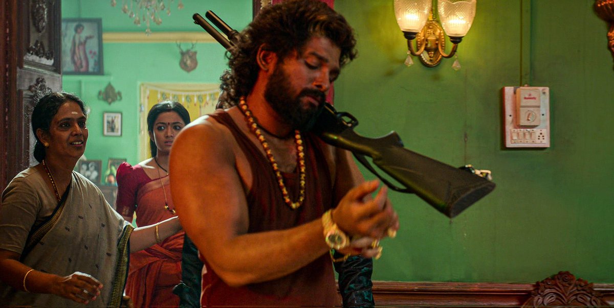 GouraramAvii's tweet image. Indian cinema industry lo the only Perfect hero ante Adi #AlluArjun 
Till now Fans ni disappoint cheyani hero ante Adi #Alluarjun 
Movies valla Troll material evani hero #Alluarjun
Ikada edo trolls chestaru kani #Alluarjun is the correct person oka director out date ayadu ante…