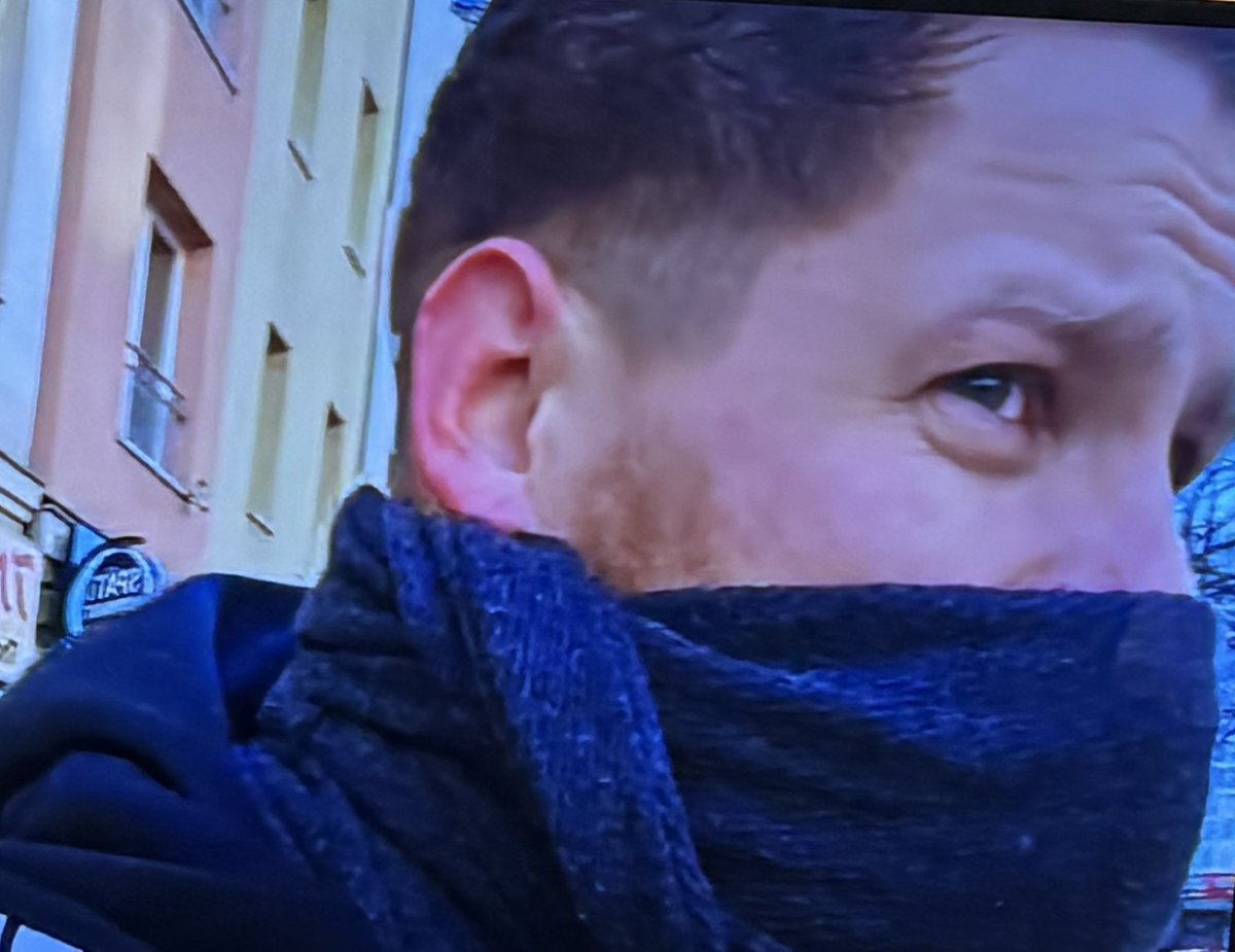 Rechter Streamer provoziert auf der #LLdemo #b1101