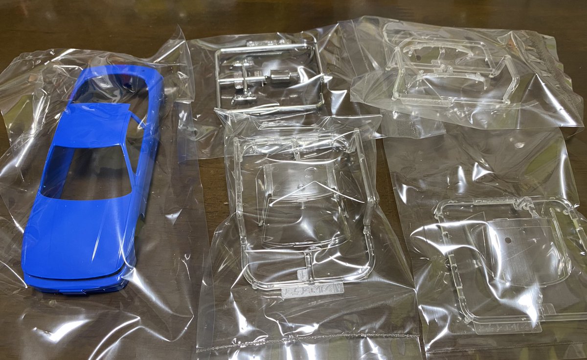 cool_wizard's tweet image. #アオシマアンバサダー
#アオシマ
#真子のシルエイティ 

今夜は楽プラの頭文字Dシリーズの新作「真子のシルエイティ」のパーツ構成をご紹介(*´▽`)ﾉ 

組み立ては終わっているので後ほどリプにぶら下げるか引用でポスト📮しましょうかね☺️
早くみたいという方はいいねやリプでお知らせ下さい📢