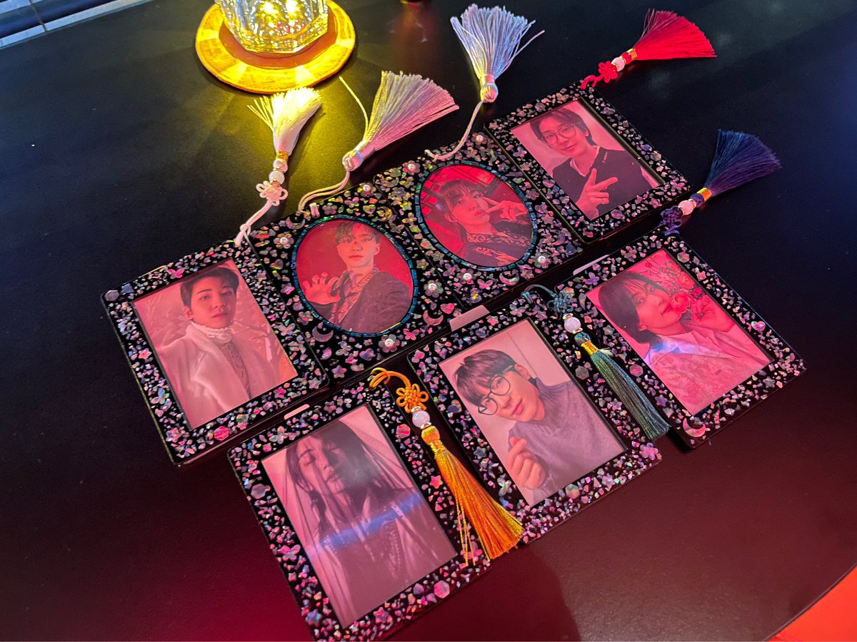 💎자개 탑꾸 이벤트💎

사진만 올리면 나쁜사람이니까....
사각 자개프레임 탑꾸 이벤트를;;

🩷#RT+#FOLLOW ,배부,후기
모두 가능하신분
🩷당발: 1월 15일  저녁 2명
🩷소비기한,FML디럭스,팔로우 디코 등등이 추천 포카

(태슬색은 랜덤입니다)