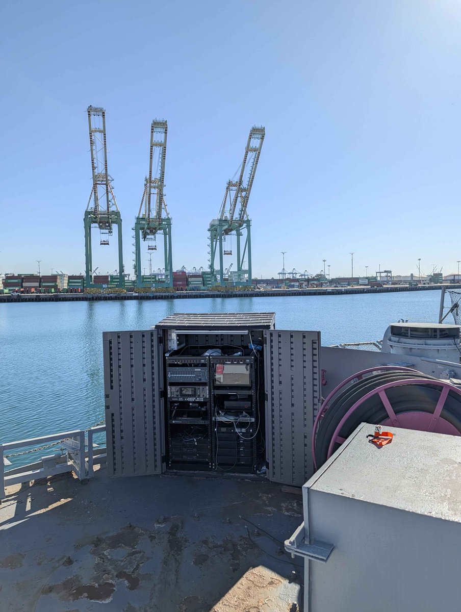 prodYakkai tweet media