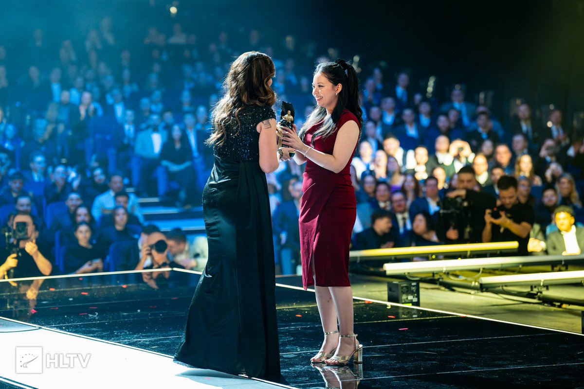 astramcs's tweet image. What happened last night VS what really happened…