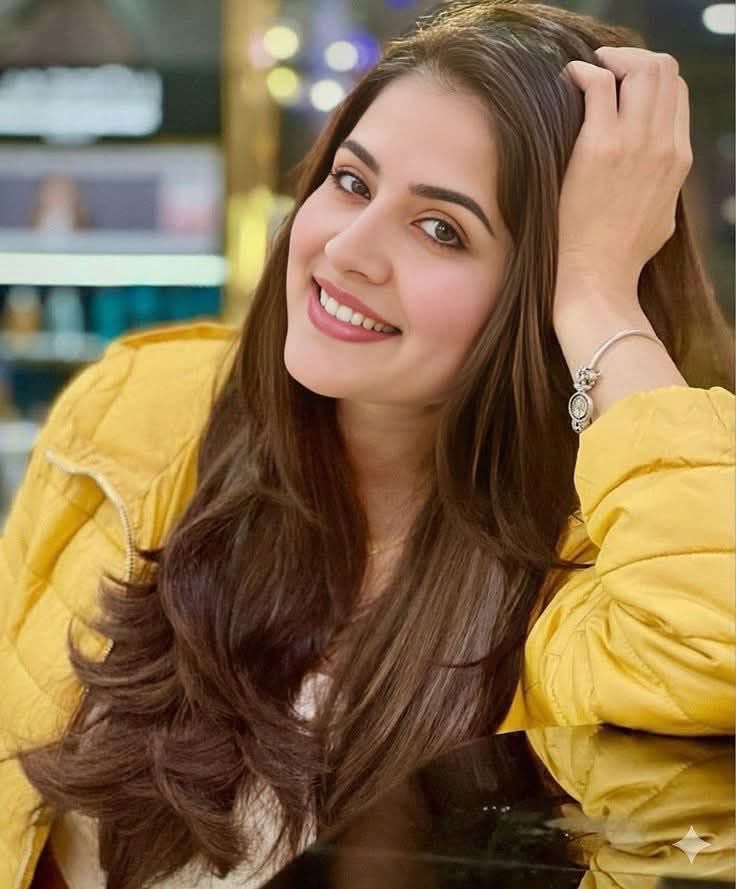 कोई पाने को तरस गया,
किसी को मिला तो कदर नही!!