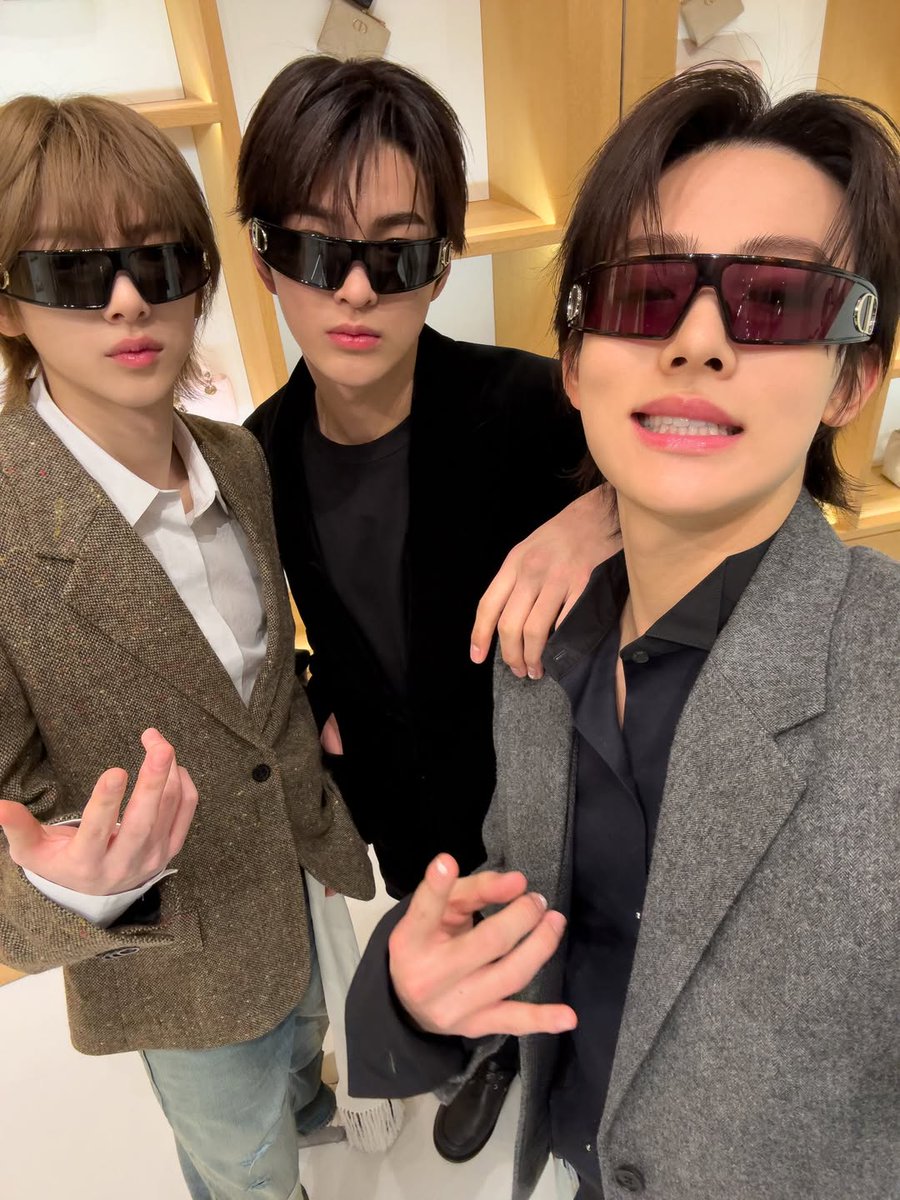 zhaoyufancokr's tweet image. [260111] #JUHOON #SEONGHYEON and #KEONHO Instagram Update

🕶️🕶️🕶️🕶️

#CORTIS #코르티스