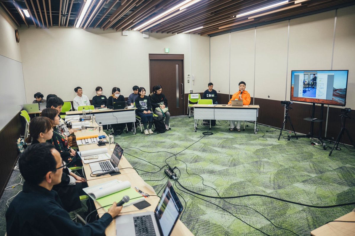 [創作支援プログラム｜中間面談レポート]
国内クリエイター創作支援プログラムの中間面談レポートを公開しました。
creators.j-mediaarts.bunka.go.jp/reports/18890