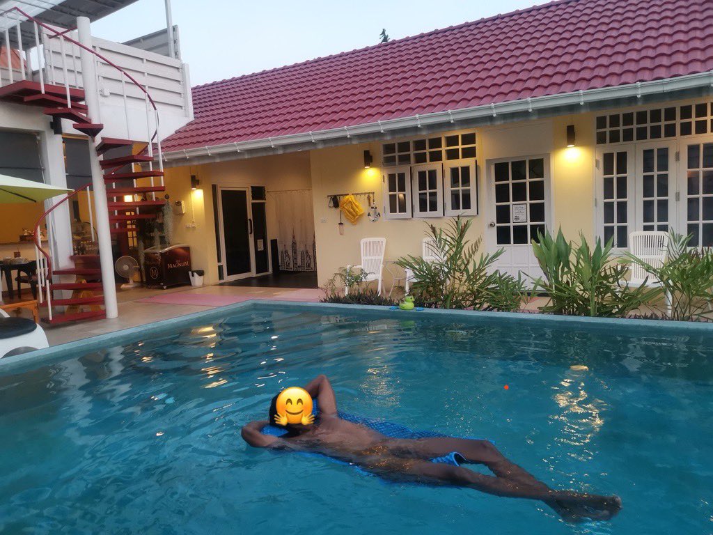My way to enjoy the good sun, in warm water pool