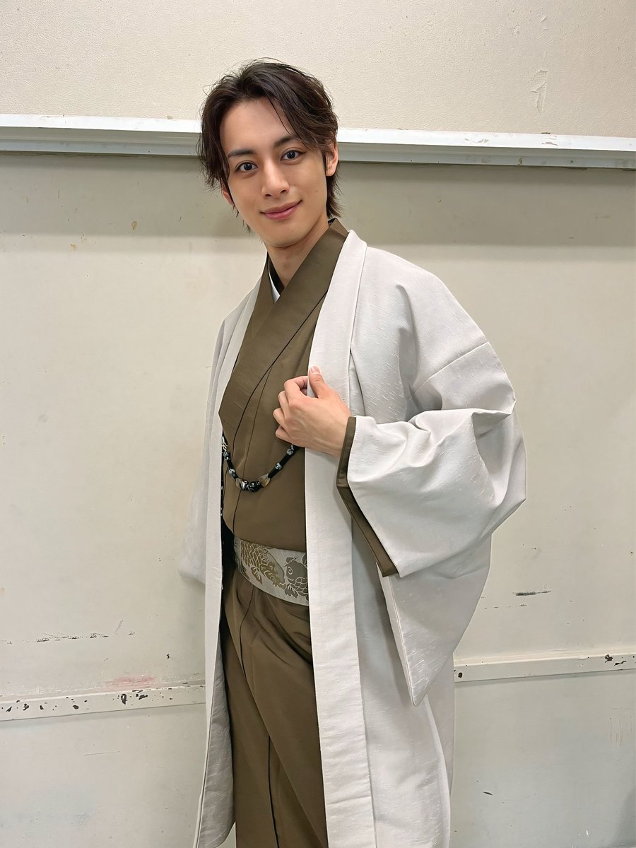 yuta_tachibana_'s tweet photo. 立花裕大 FANMEETING TOUR 2026 
～ SHOW TIME ～
京都先斗町歌舞練場にて！
2公演！

ありがとうございました！！

スーパー立花タイム！！

外は寒いけど暖かいみんなに感謝！！
楽しかったー！
お気をつけてお帰りくださいませ！

明日は東京！！ https://t.co/mVB2fnJHxk