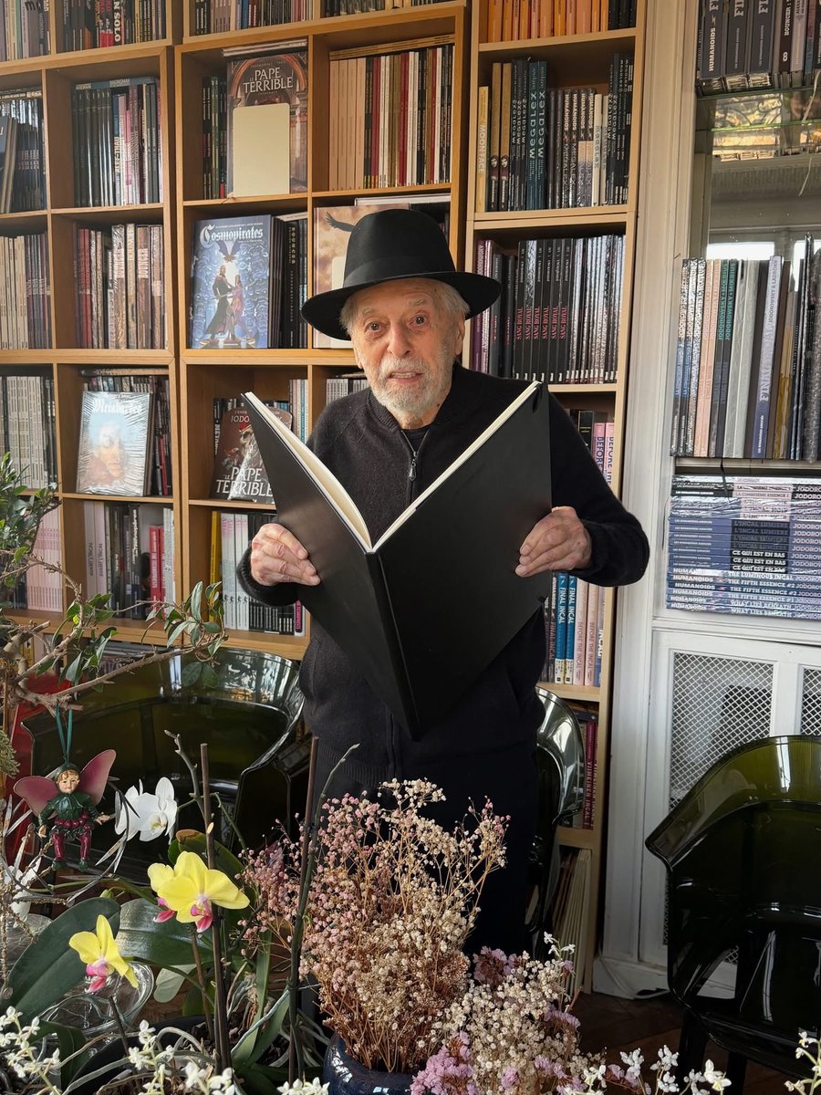 Alejandro Jodorowsky tweet media