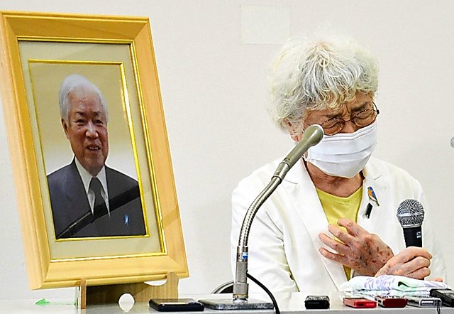 k68960189's tweet photo. #拉致被害者全員奪還
#特定失踪者全員奪還 
#国よ動け

“お母さんは、めぐみちゃんを１３年しか育てられませんでした。
止まった時間を取り戻したい。
あなたを心から慈しみ、愛したお父さんは天国に召されましたが必ず、空から見守っています。
同じ言葉を連ねるのが本当に申し訳なく、切ないですが、どうか生き抜いてほしい。
抱き合えるその日が来ることを信じ、お母さんも命の炎を燃やします。”