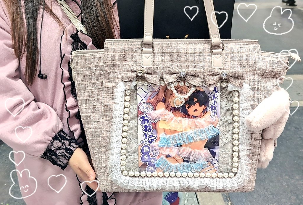 スケブ2枚…!久しぶりのみちゅ楽しかったです🥹🙏♡
とっても素敵なバッグもお写真撮らせていただきました…!😳♡
そして売り子さんに撮ってもらったのに設営完了しましたポストしそびれていたので添え添え…🤲 