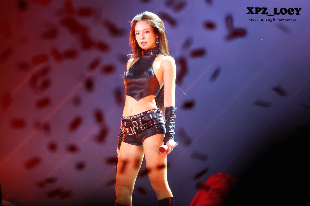 niniprotectors's tweet image. We got the HD pic of this Mother Jennie 😱